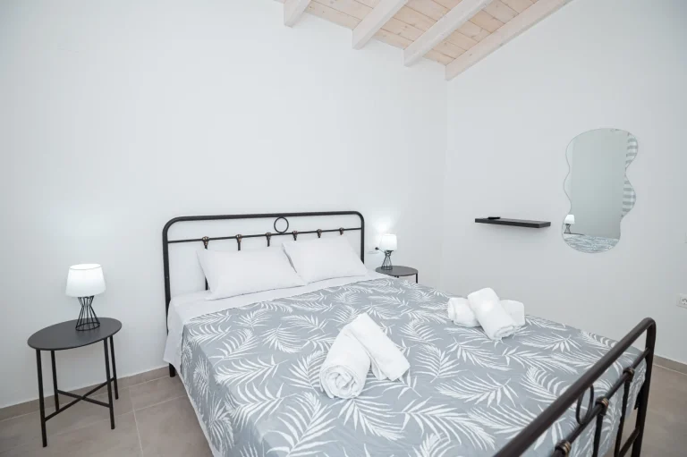 Chrysanthi's house Gardelades Corfu, family house for rent