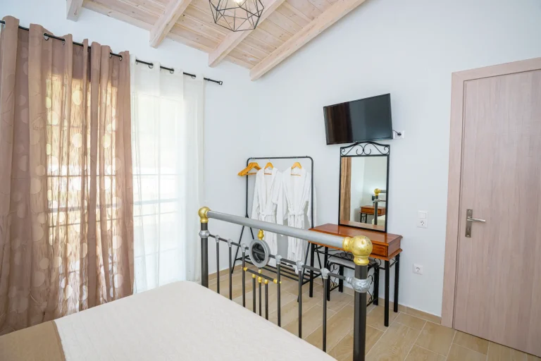 Villa Saint Spyridon in Gardelades. Privacy and Luxury, combined.